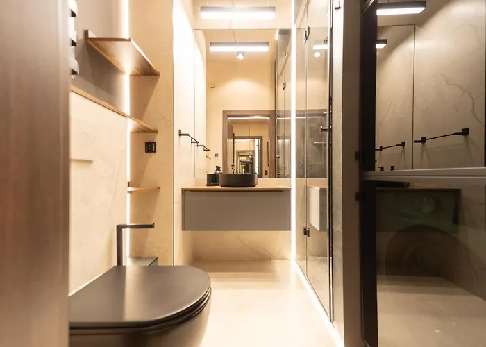 Hanza Tower Lux Sauna&pool Apartamento *