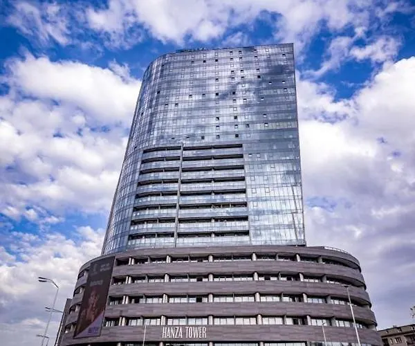 Apartamento Hanza Tower Lux Sauna&pool