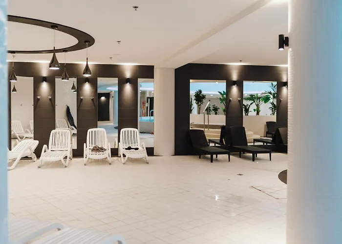 Apartamento Hanza Tower Lux Sauna&pool