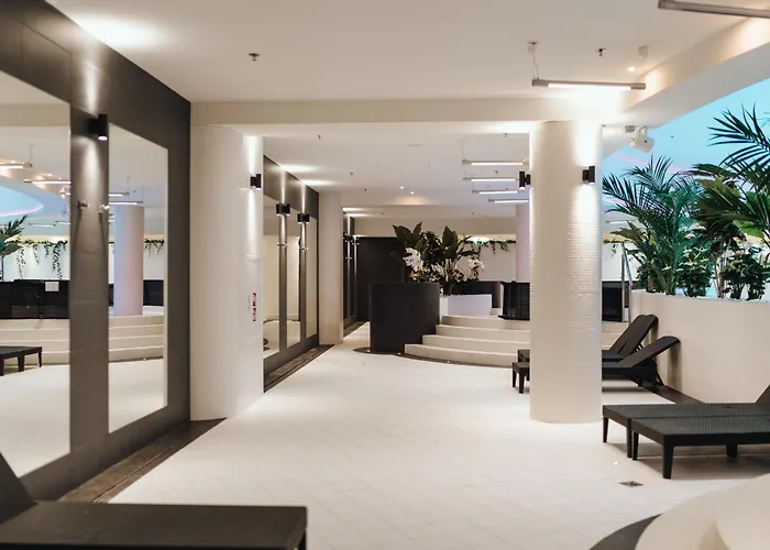 Hanza Tower Lux Sauna&pool *